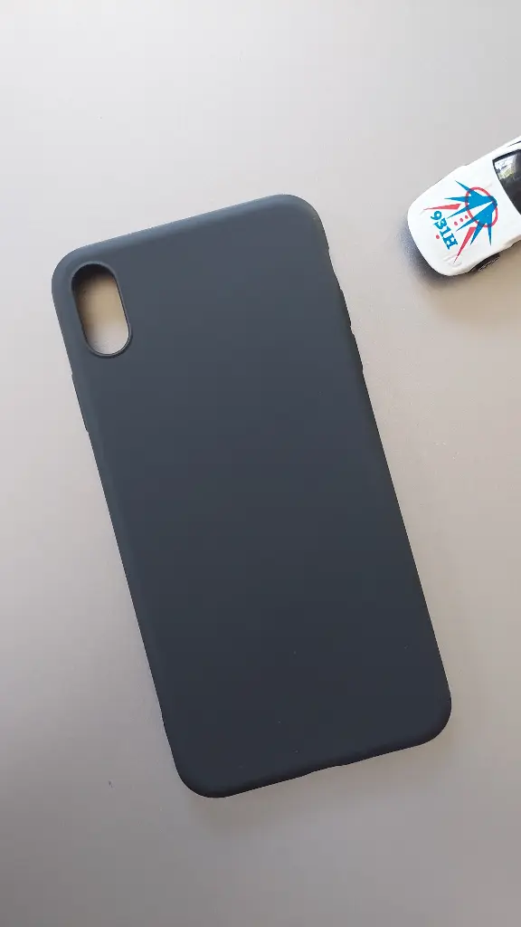 كفر أسود (IPhone x/xs)