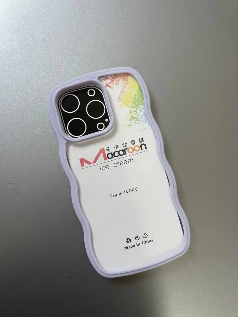 كفر شفاف حواف بنفسجي (iPhone 12 pro)