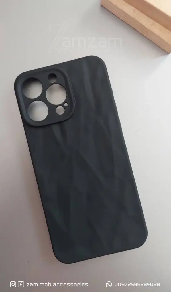 كفر اسود  (iPhone 12, شكل 1)