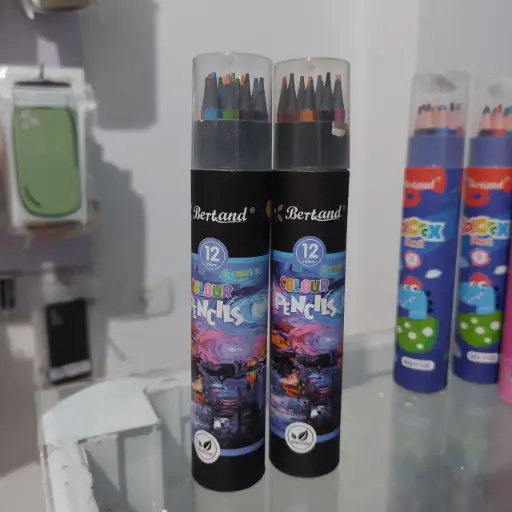 علبة الوان خشبيه ٢٤